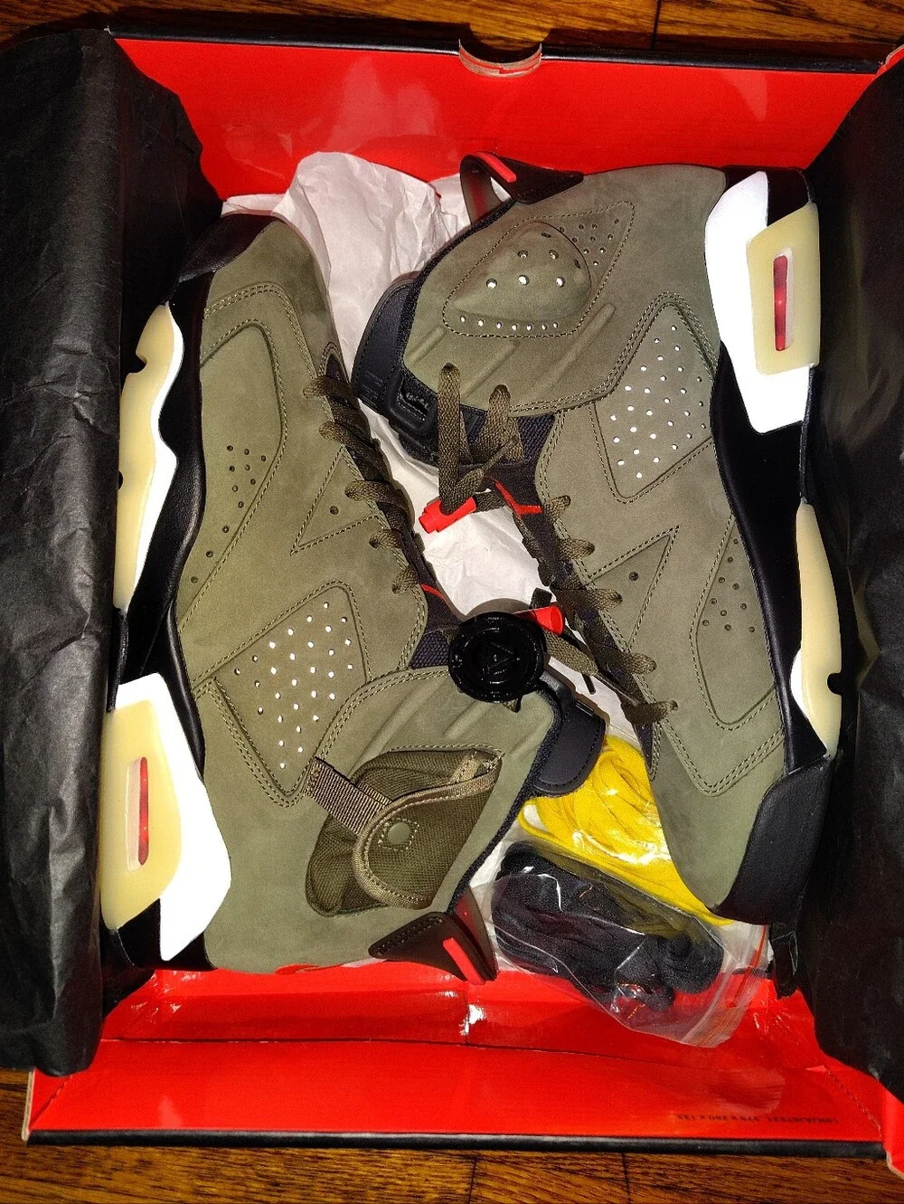 Nike Air Jordan 6 Men’s Size 12 Olive Green Basketball Shoes with Orange Accents